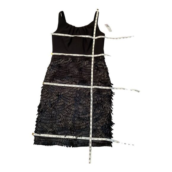 Carmen Marc Valvo Women’s Black knee Sleeve  Fringes Dress Size 6 - Picture 11 of 16